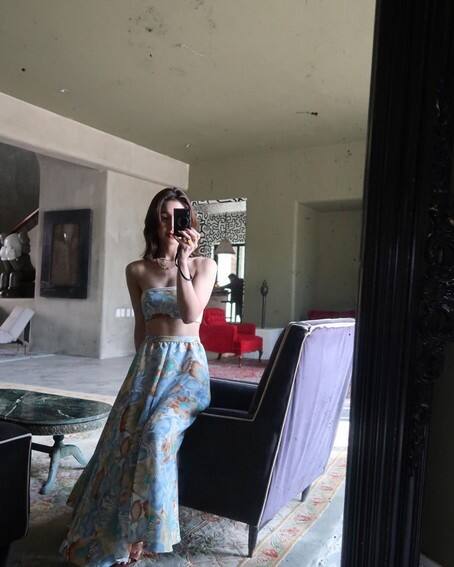 Julia Barretto sexy fit toned body