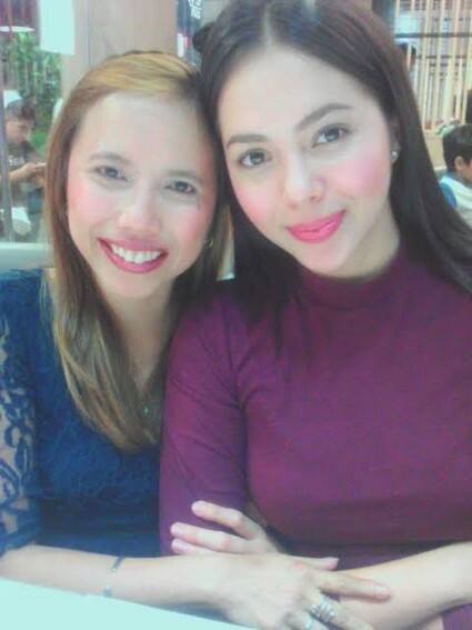 Julia Montes with her Mama and Mami 