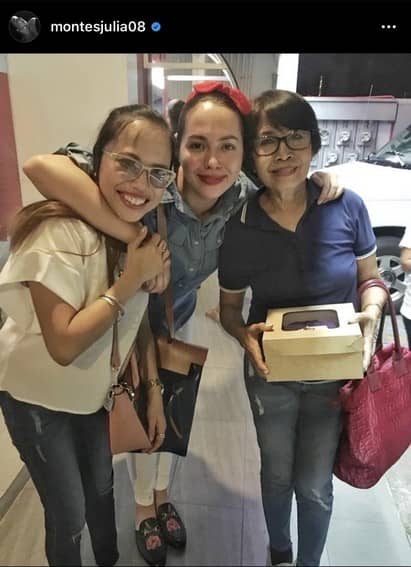 Julia Montes with her Mama and Mami 
