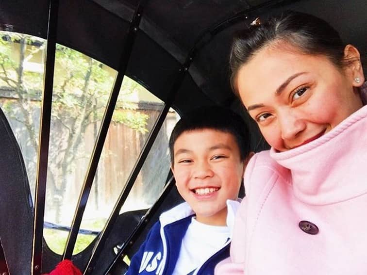 Photos Of Jodi Sta Maria With Her Son Thirdy Abs Cbn Entertainment