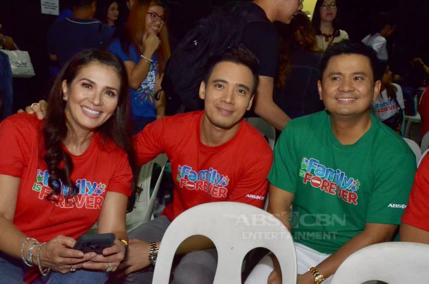 ASAP Natin ‘To festive mood