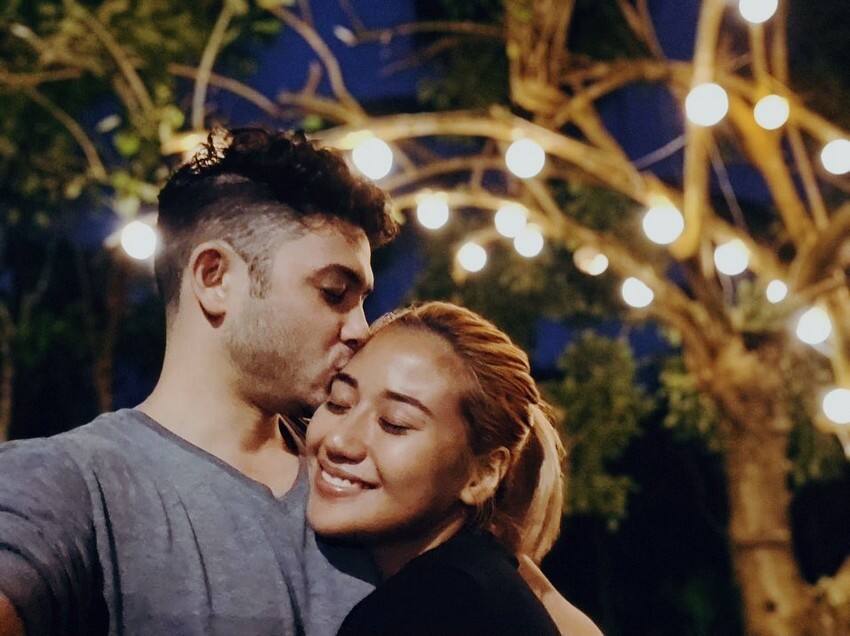  mr and mrs llamar