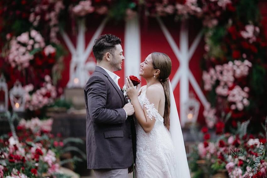 mr and mrs llamar
