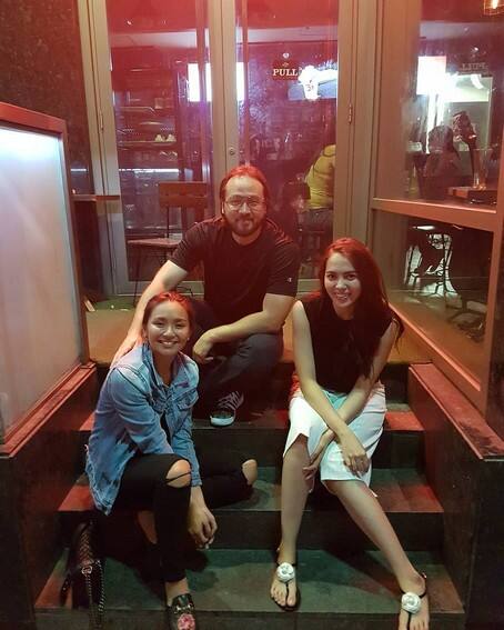 Photos of Julia Montes with her best friend Kathryn Bernardo