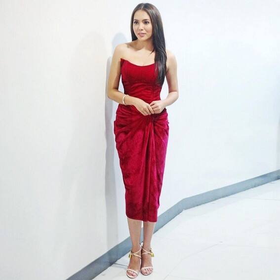 Check out Julia Montes’ timeless beauty