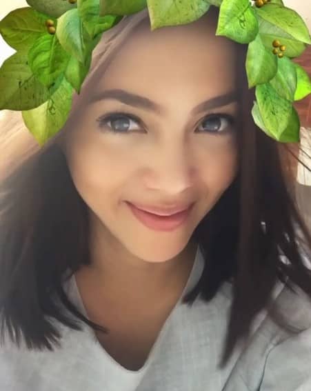 Check out Julia Montes’ timeless beauty