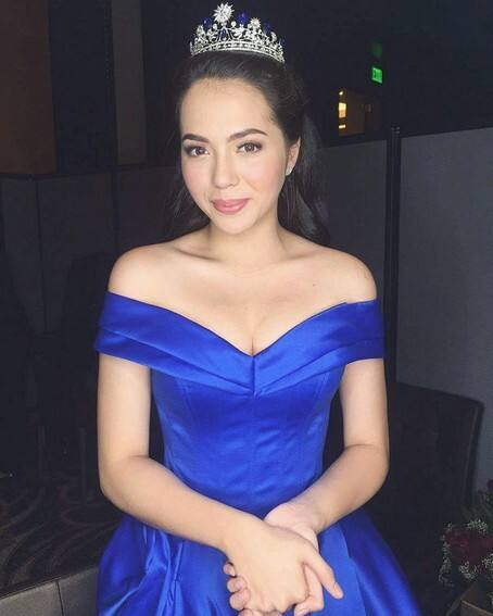 Check out Julia Montes’ timeless beauty