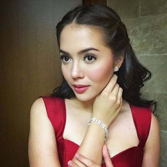 Check out Julia Montes’ timeless beauty