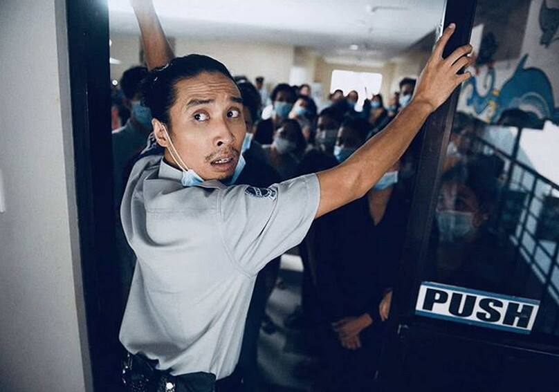 Kaabang-abang na eksena sa 24/7