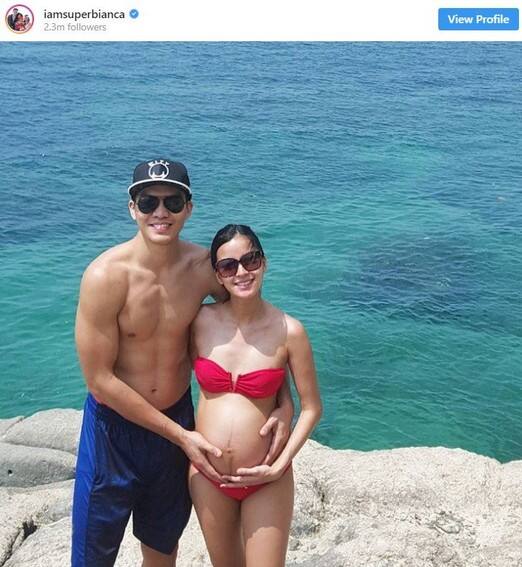 Bianca Gonzalez baby bump bikini