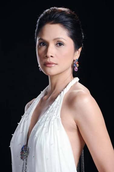 Agot Isidro as Dana in Nasaan Ka Elisa? (2011)