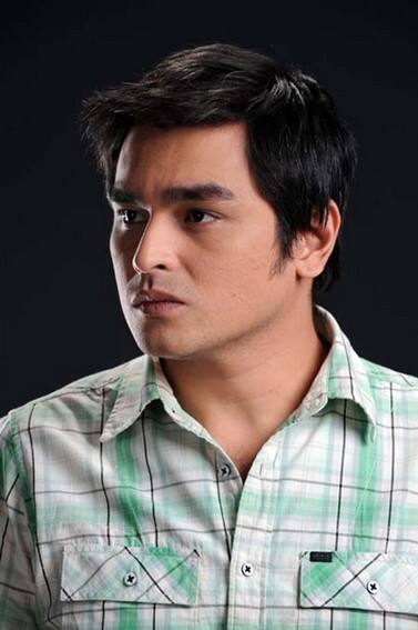 Eric Fructuoso as Bruno in Nasaan Ka Elisa? (2011)