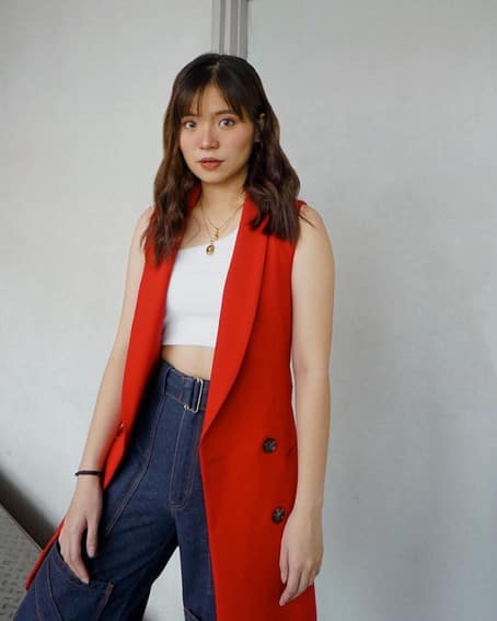 Sharlene San Pedro co-hosts Ambagets with Miles Ocampo