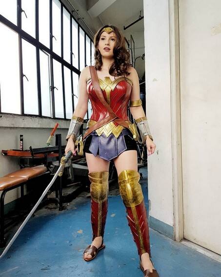 Filipina celebrities in superhero costumes
