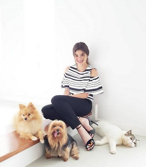 Celebrities who own pets