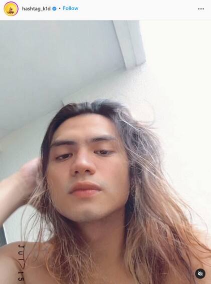 Male celebrities with long hair