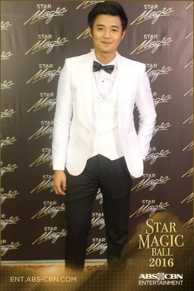 The brightest stars heated up the 10th Star Magic Ball red carpet