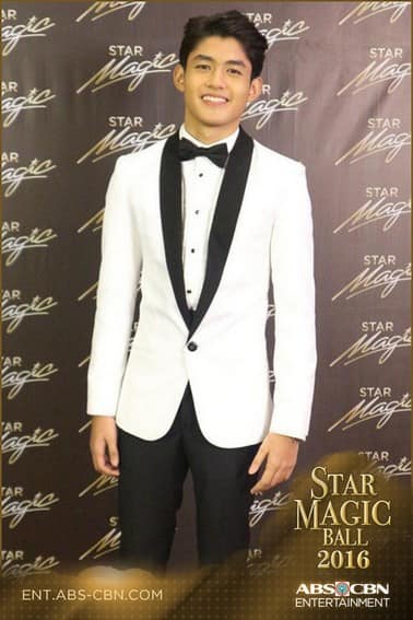 The brightest stars heated up the 10th Star Magic Ball red carpet