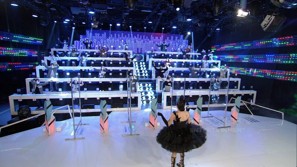 Vice Ganda as Black Swan