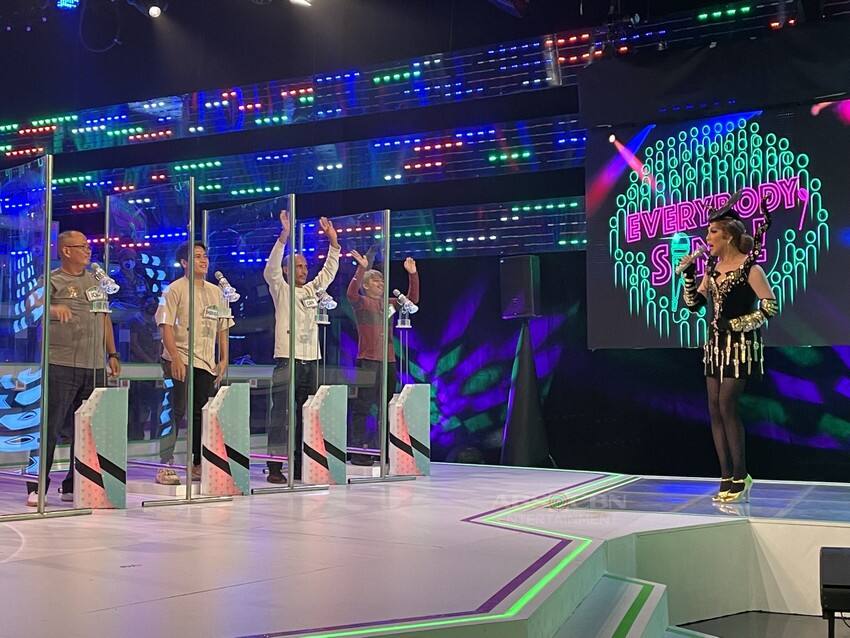 Vice Ganda Everybody SIng