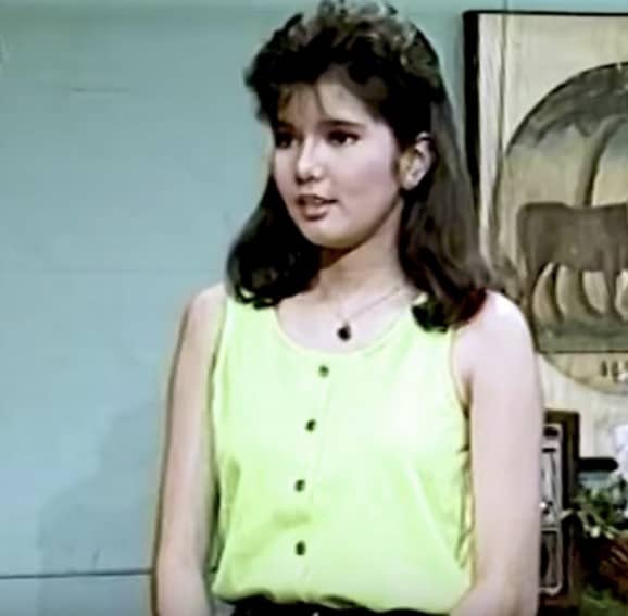The remarkable beauty of Tyan Amy in these throwback photos