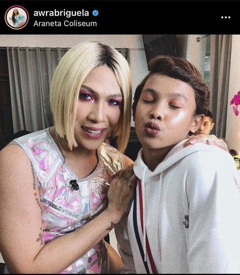 Vice Ganda awra photos mother son