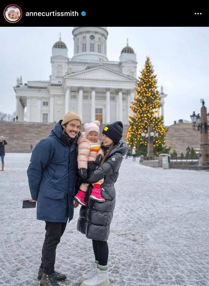 PHOTOS: It’s Showtime family’s fun, colorful holiday celebration with their loved ones