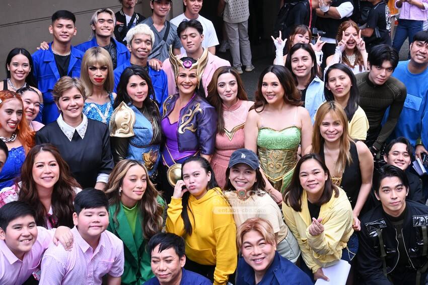 Team Karylle-Amy-Lassy-MC