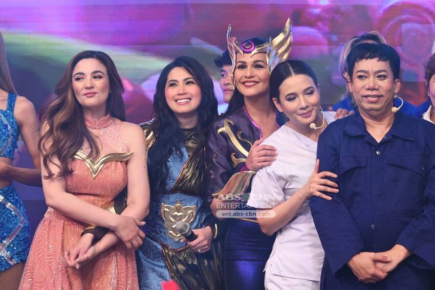 Team Karylle-Amy-Lassy-MC