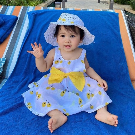 beautiful daughters of Regine Tolentino