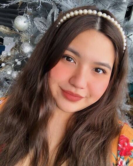 beautiful daughters of Regine Tolentino