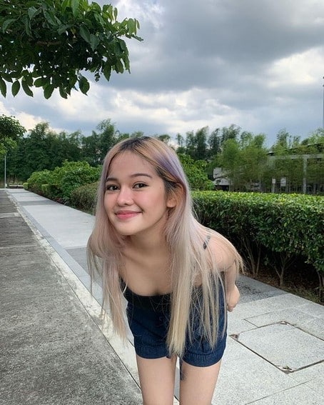 Janine Berdin’s glow-up transformation in 48 photos