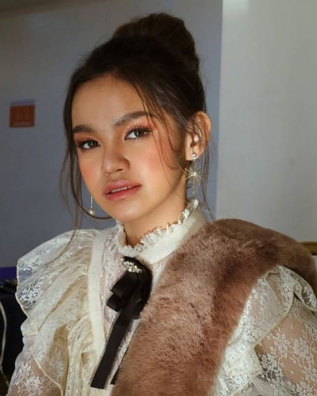 Zephanie’s beautiful transformation in 33 photos