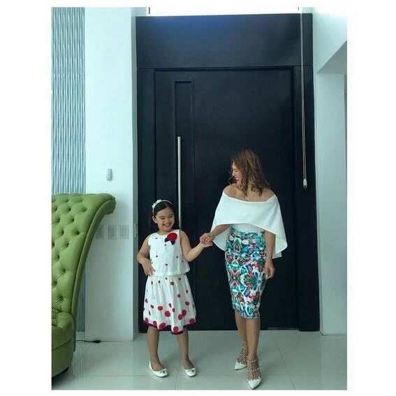Vina Morales with her beautiful