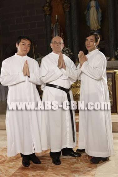 Dominic Ochoa, Jaime Fabregas and Lito Pimentel in May Bukas Pa (2009)