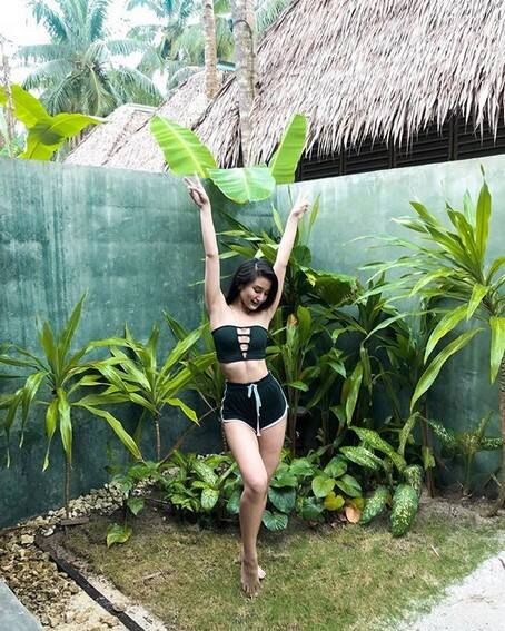 Chie Filomeno’s toned & sexy body