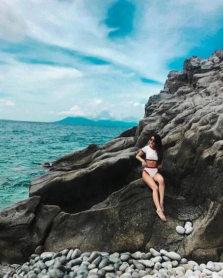 Chie Filomeno’s toned & sexy body