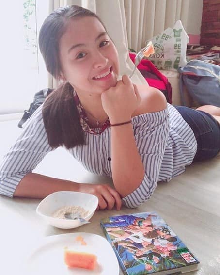 Momshie Karla’s blooming baby girl