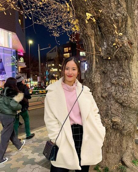 Momshie Karla’s blooming baby girl