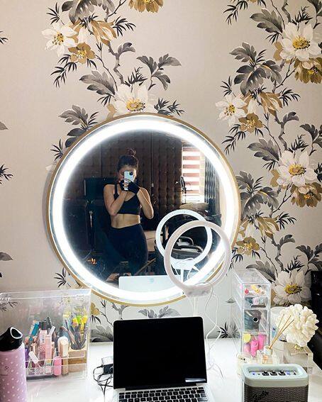 Kathryn bernardo post workout selfies