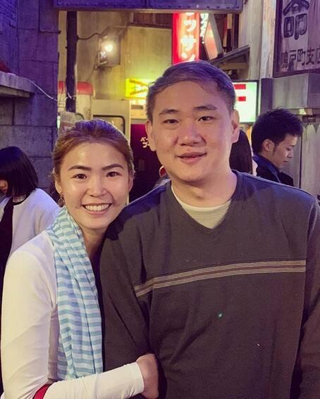 LOOK: Mga litrato ng ex-PBB housemates kasama ang BIG WINNER sa kanilang puso