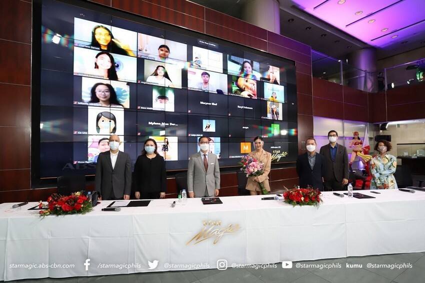 star magic shines on contract signing