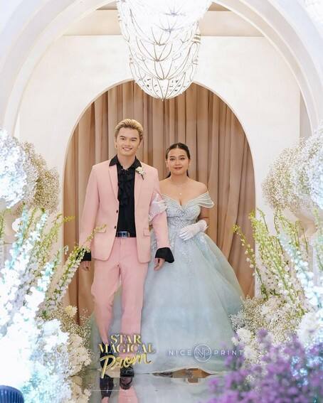 Star Magical Prom Ivory Carpet