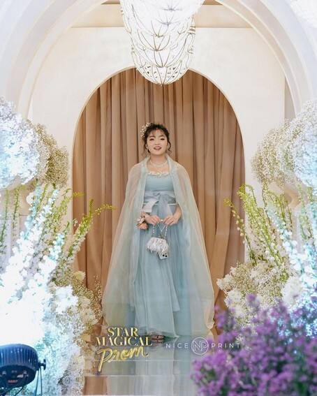 Star Magical Prom Ivory Carpet