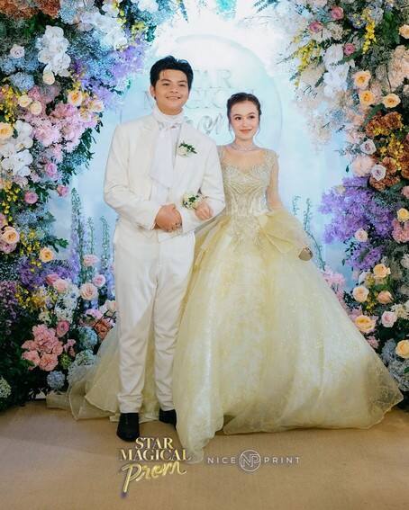 Star Magical Prom Ivory Carpet