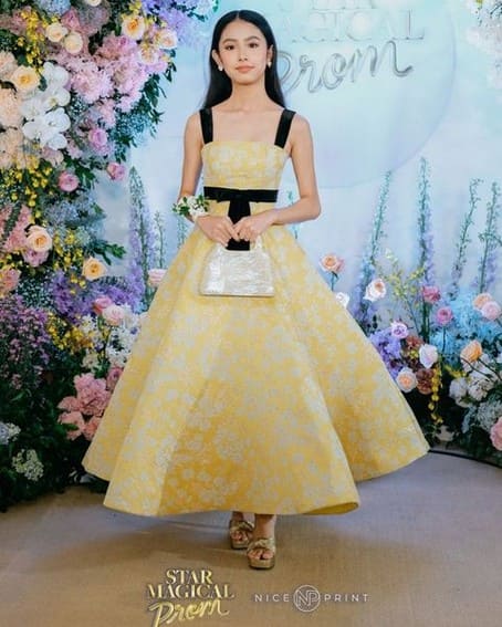Star Magical Prom Ivory Carpet