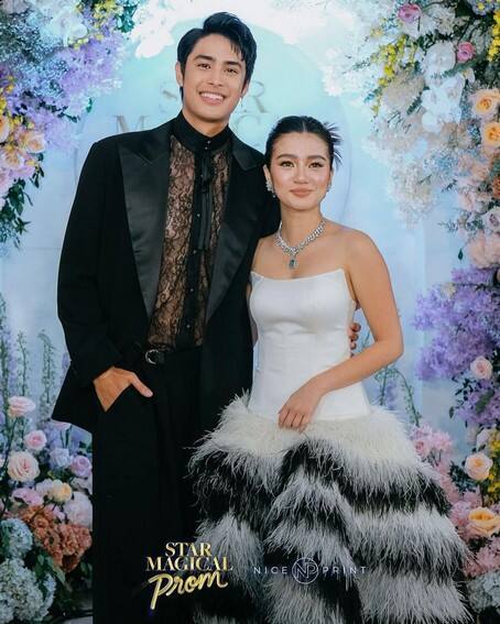 Star Magical Prom Ivory Carpet