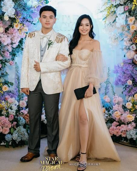 Star Magical Prom Ivory Carpet