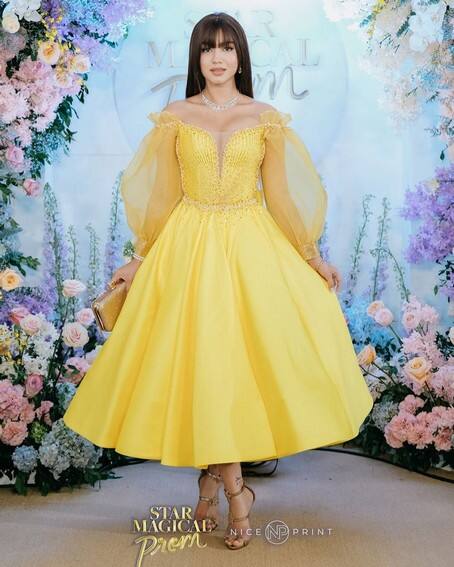 Star Magical Prom Ivory Carpet