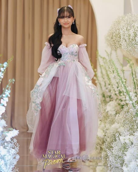 Star Magical Prom Ivory Carpet